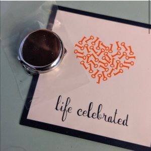 Keep collective silver locket